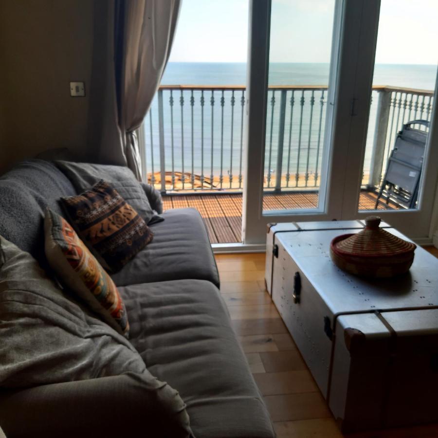 Kaia Penthouse, Waking Up To The Sound And Smell Of The Ocean Apartment Ventnor Exterior photo